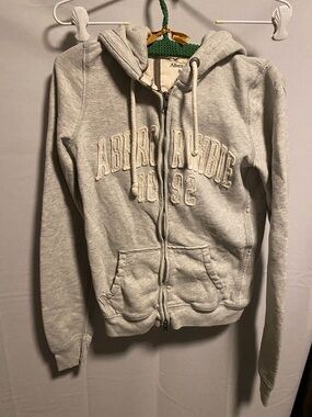 Abercrombie & Fitch Light Gray Zip-Up Hoodie with Embroidered Logo
